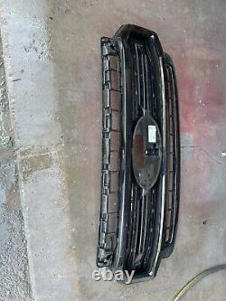 Ford F250 F350 Super Duty 2020 2021 2022 2023 Front Upper Grille OEM