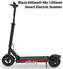 Blaze 600 Watt 48v Lithium Smart Scooter Électrique. Super Léger. 28+ Mi/h